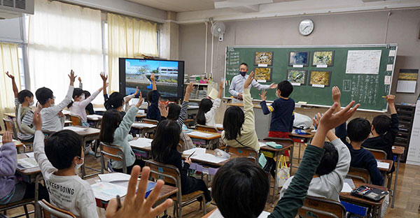鎌倉市立小学校の授業風景